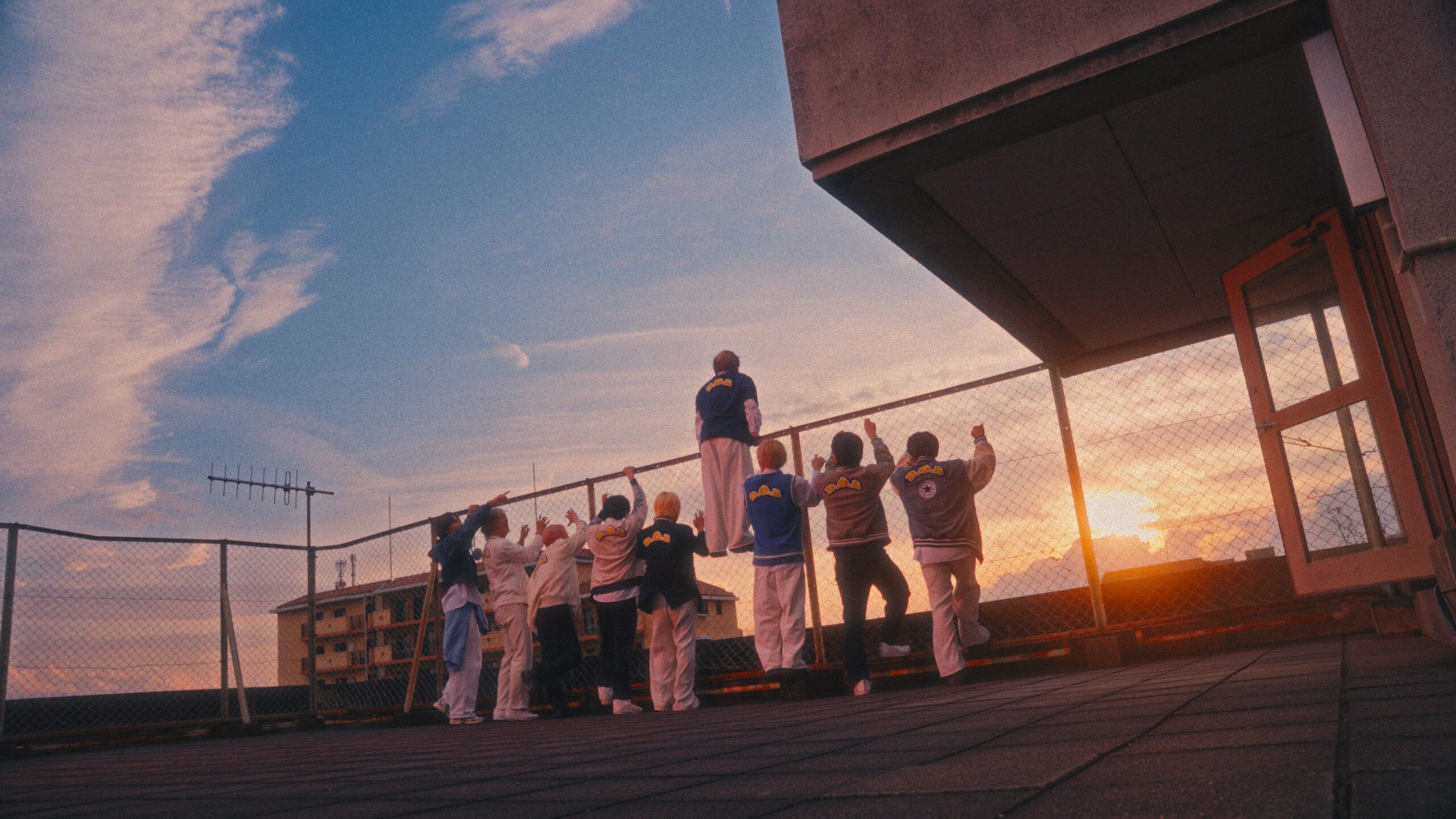 【MV】D.O.L『Summer Freeze』